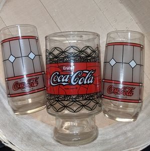 Vintage Coca-Cola cup set